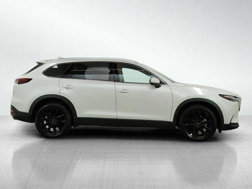 2022 Mazda CX-9 Touring Plus