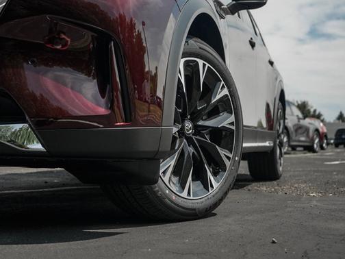 2025 Mazda CX-90 PHEV Premium Plus Package