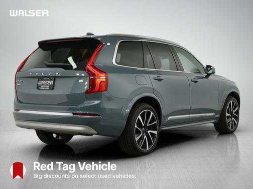 2022 Volvo XC90 Recharge Plug-In Hybrid Inscription Expression