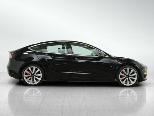 2019 Tesla Model 3 Performance