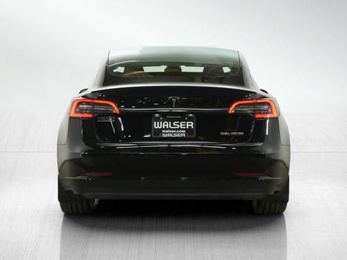 2019 Tesla Model 3 Performance