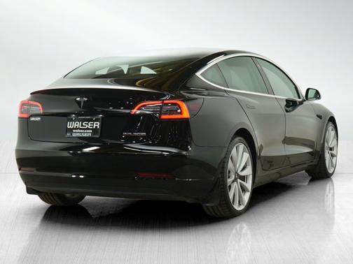 2019 Tesla Model 3 Performance