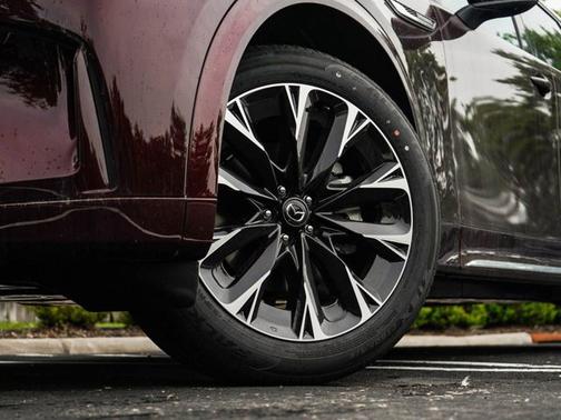 2025 Mazda CX-90 S Premium Package