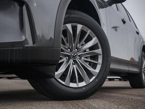 2025 Mazda CX-90 Preferred Package