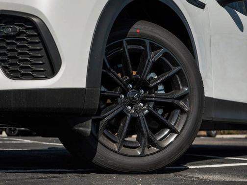 Rhodium White Premium 2026 Mazda CX-70 3.3 Turbo Preferred