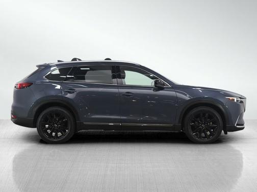 2022 Mazda CX-9 Carbon Edition