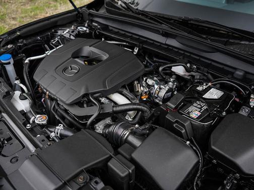 2025 Mazda CX-50 2.5 S Preferred Package