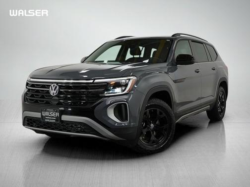 2024 Volkswagen Atlas 2.0T Peak Edition SE w/Technology