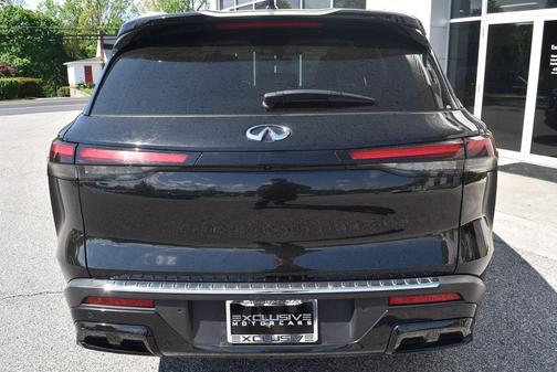 Mineral Black 2023 INFINITI QX60 Luxe