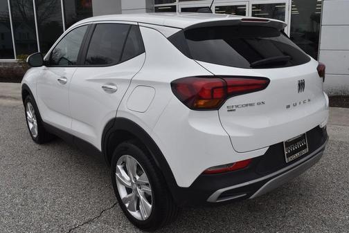 Summit White 2025 Buick Encore GX Preferred
