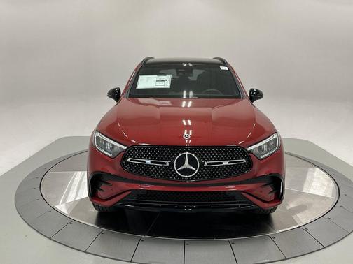 2026 Mercedes-Benz GLC 300 Base