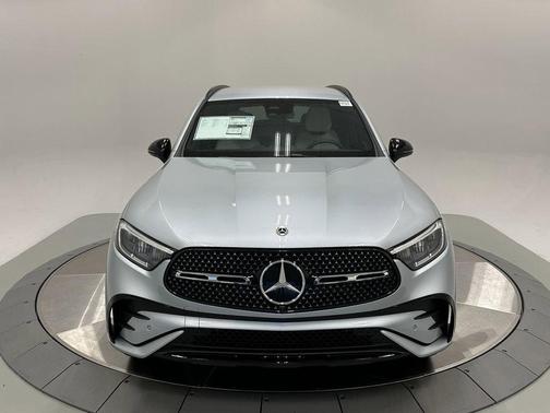 2026 Mercedes-Benz GLC 300 Base