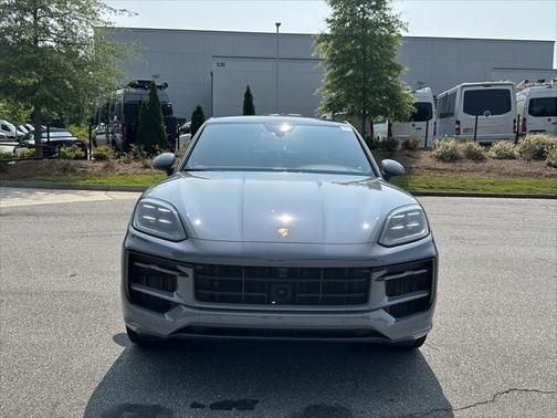 2024 Porsche Cayenne S