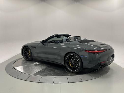 2025 Mercedes-Benz AMG SL 55 Base