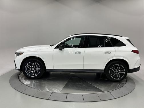 2025 Mercedes-Benz GLC 300 4MATIC