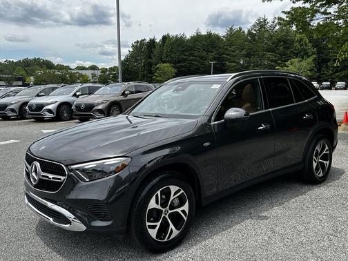 Gray 2025 Mercedes-Benz GLC 350e Base