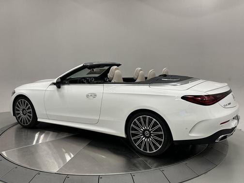 2026 Mercedes-Benz CLE 300 4MATIC Cabriolet
