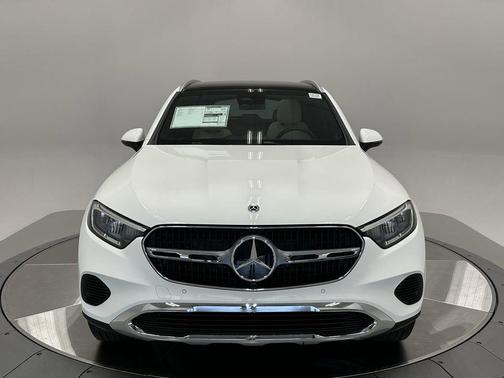 2026 Mercedes-Benz GLC 300 4MATIC
