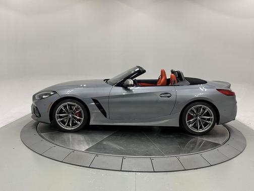 2026 BMW Z4 M40i