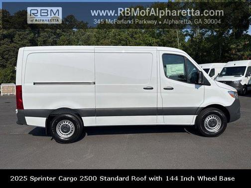 2025 Mercedes-Benz Sprinter 2500 Standard Roof