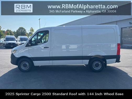 2025 Mercedes-Benz Sprinter 2500 Standard Roof