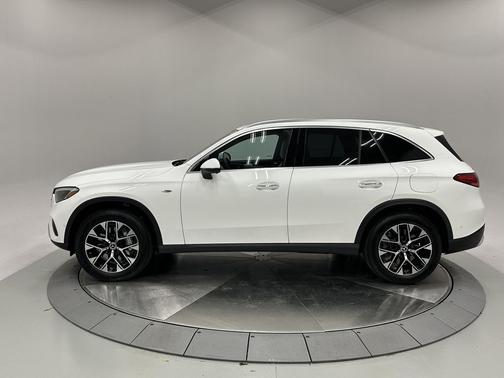 2025 Mercedes-Benz GLC 350e Base