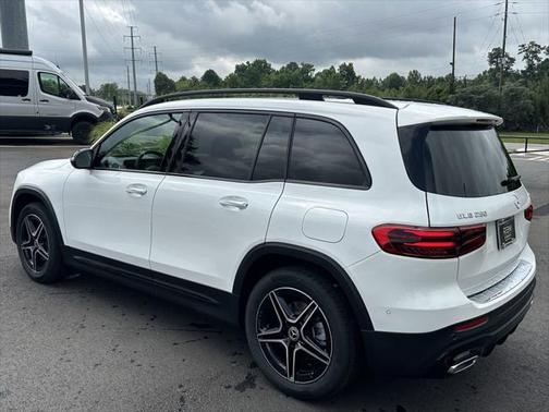 2025 Mercedes-Benz GLB 250 4MATIC