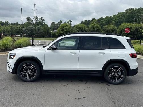2025 Mercedes-Benz GLB 250 4MATIC