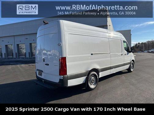 2025 Mercedes-Benz Sprinter 2500 High Roof