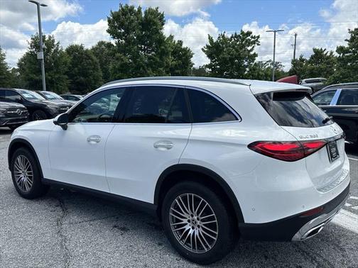 2025 Mercedes-Benz GLC 300 Base