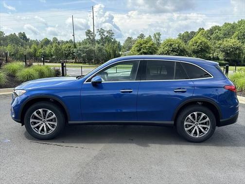 2025 Mercedes-Benz GLC 300 4MATIC