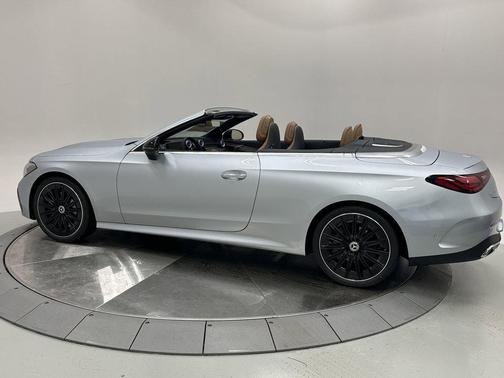 2026 Mercedes-Benz CLE 300 4MATIC Cabriolet
