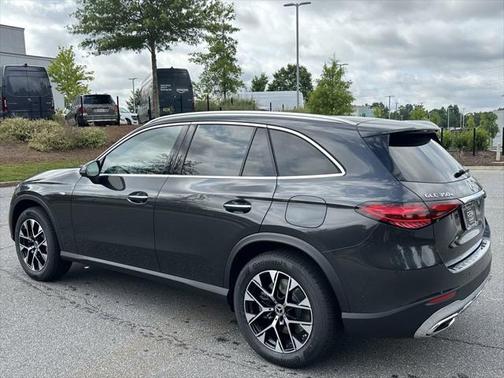 2025 Mercedes-Benz GLC 350e Base