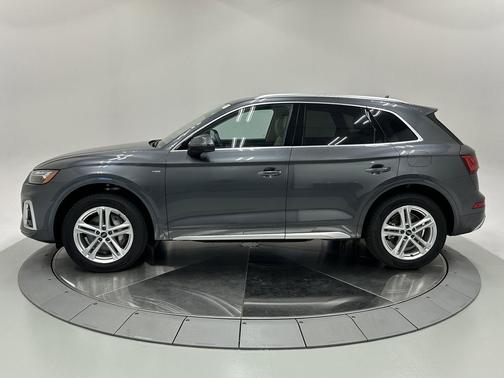 2025 Audi Q5 55 S line Premium Plus