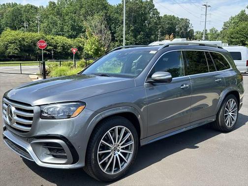 2025 Mercedes-Benz GLS 450 4MATIC