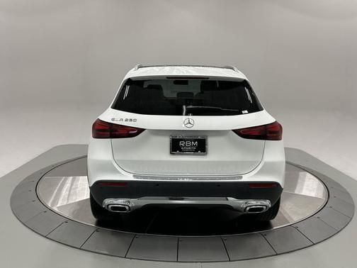 2025 Mercedes-Benz GLA 250 4MATIC