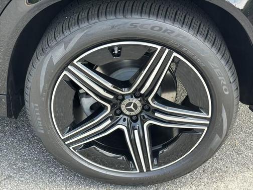 2025 Mercedes-Benz GLE 450 4MATIC