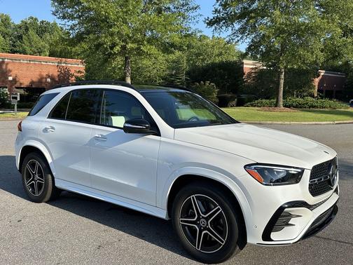 2025 Mercedes-Benz GLE 450e 4MATIC
