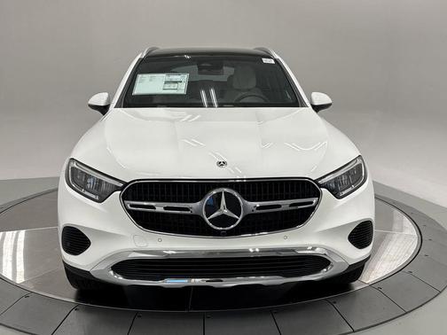 2026 Mercedes-Benz GLC 300 4MATIC