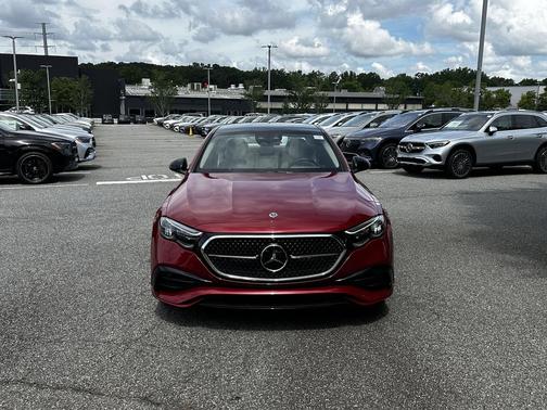 MANUFAKTUR Patagonia Red 2026 Mercedes-Benz E-Class E 350