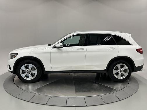 2018 Mercedes-Benz GLC 300 Base