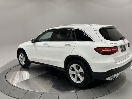 2018 Mercedes-Benz GLC 300 Base
