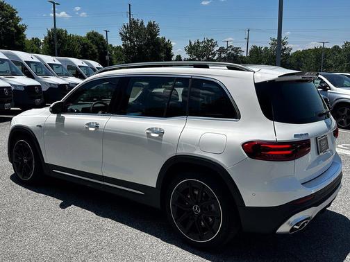 Polar White 2026 Mercedes-Benz AMG GLB 35 4MATIC