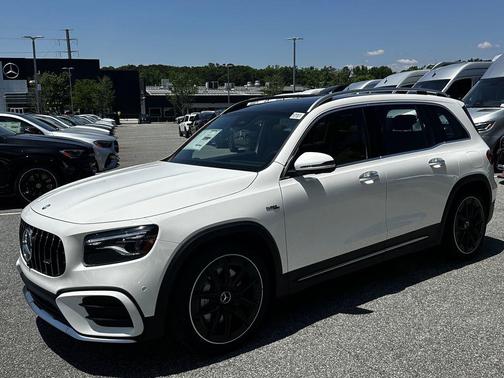 Polar White 2026 Mercedes-Benz AMG GLB 35 4MATIC