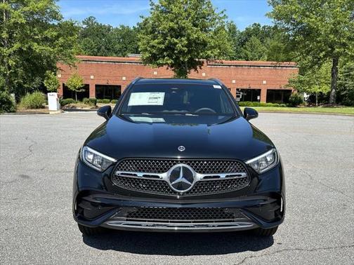 2025 Mercedes-Benz GLC 350e Base