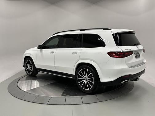2025 Mercedes-Benz GLS 580 4MATIC