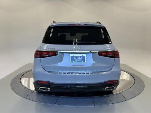 2026 Mercedes-Benz GLS 580 4MATIC