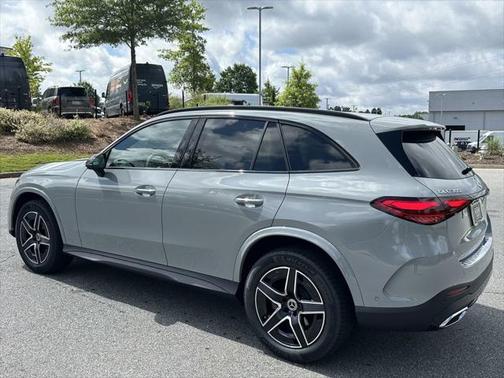 2025 Mercedes-Benz GLC 300 4MATIC
