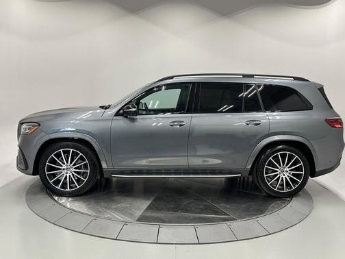 2024 Mercedes-Benz GLS 450 4MATIC