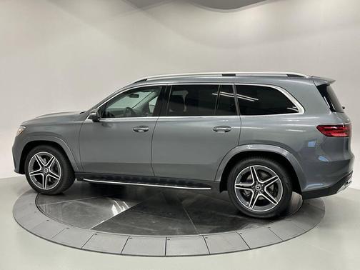 2026 Mercedes-Benz GLS 450 4MATIC